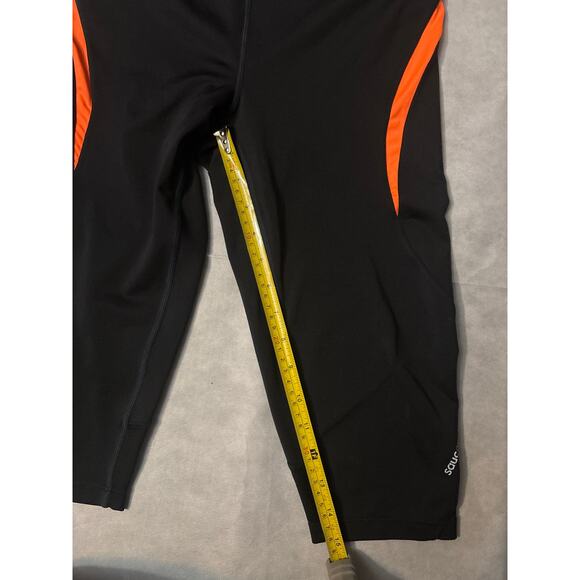 Saucony Black/Orange Capri Leggings S Bicycle Shorts Bikercore Activewear Cycle - Picture 6 of 8